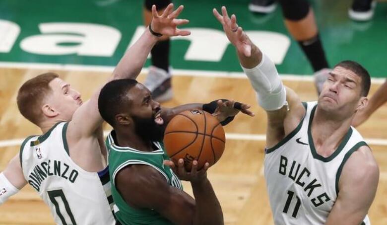  塔图姆绝杀三分创纪录，凯尔特人终结雄鹿七连胜  